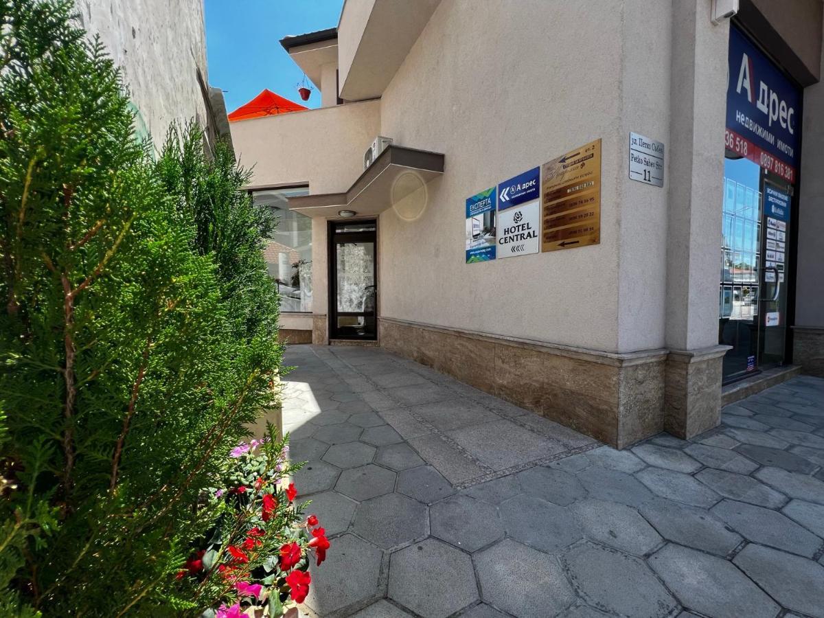 Hotel Central Karlovo Exterior photo