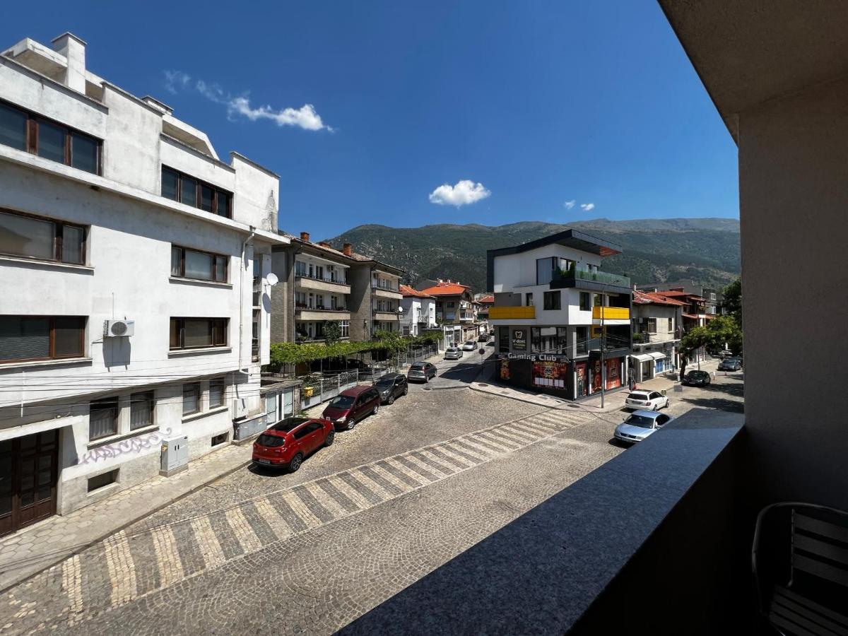 Hotel Central Karlovo Exterior photo